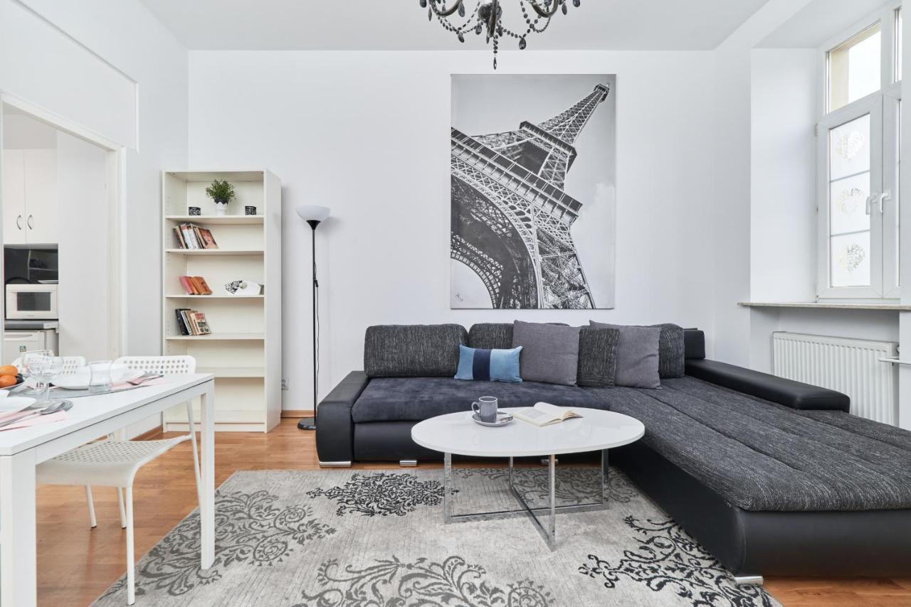 Rynek Apartment The Heart Of The City By Noclegi Renters Wroclaw Exterior photo